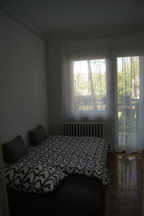 Apartman Una 스렘스키카를로브치 외부 사진